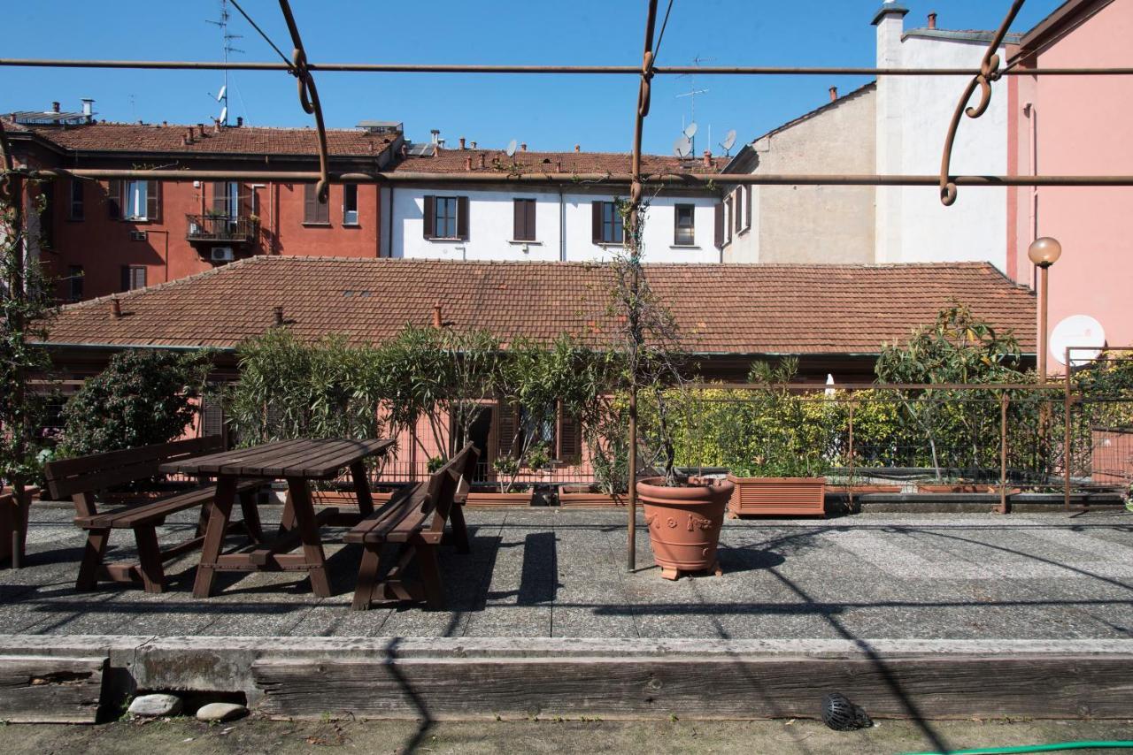 Peaceful Court Apartment In Shopping District Mediolan Zewnętrze zdjęcie